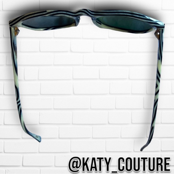 ILLESTEVA HUDSON C4 SUNGLASSES IN WHITE TORTOISE W/GREEN MIRROR LENSE, OS, NWOT. - Picture 7 of 7